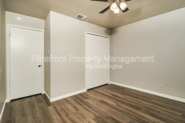 Photo - 8858 Meadow Range St