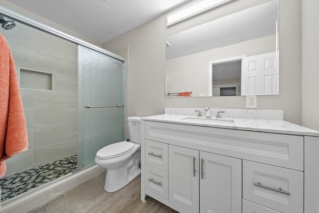 Photo - 1116 Union School Rd