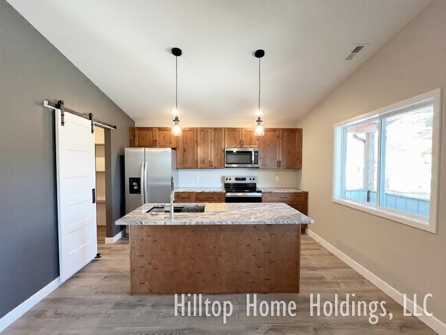 Photo - 65 Hilltop Rd