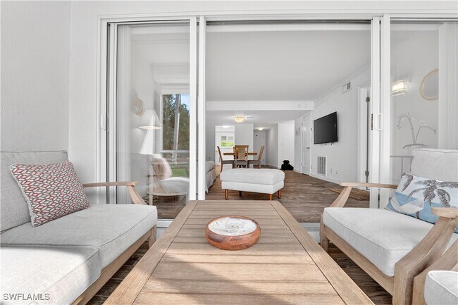 Photo - 3930 Belair Ln Unit 108