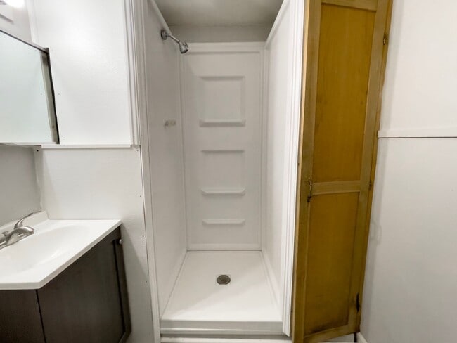 Photo - 1607 W Jackson St Unit #2