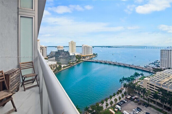 Building Photo - 495 Brickell Ave Unit 2207 Rental