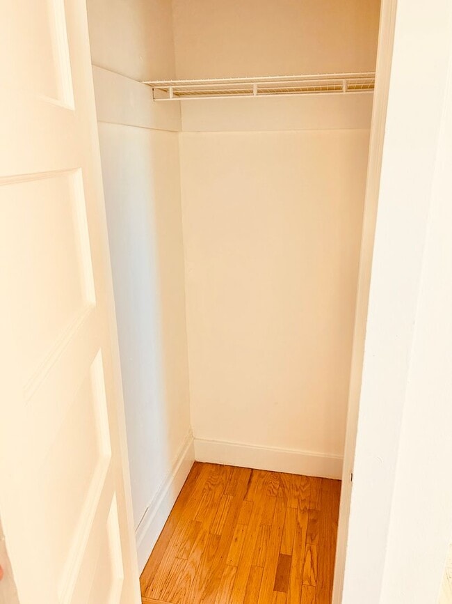 Photo - 2116-2118 Greenwich Street Unit 02