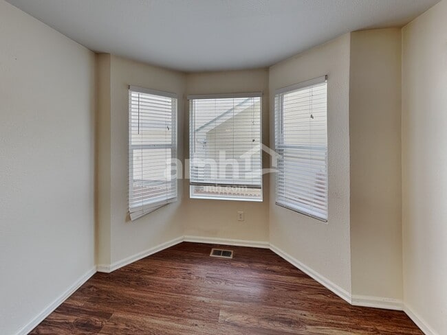 Photo - 9752 E 112th Dr