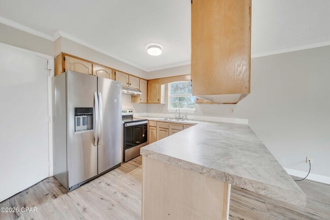 Photo - 404 Missouri Ave