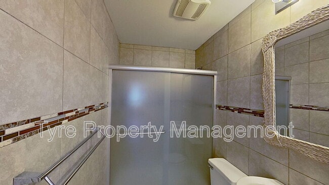 Photo - 109 N Eastern St