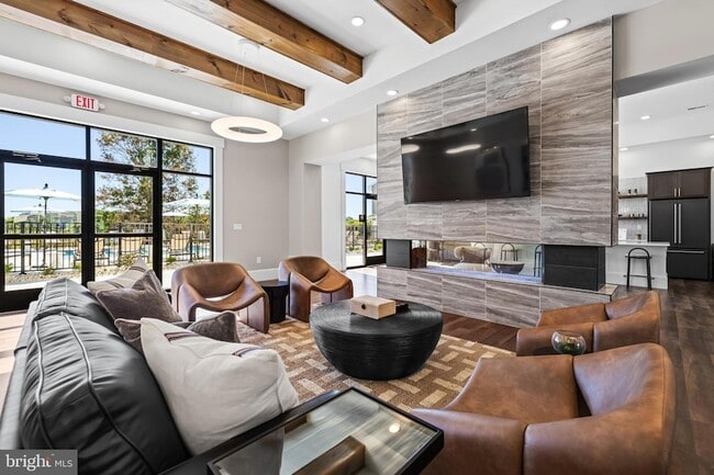 Photo - 2935 Ashwood Ln