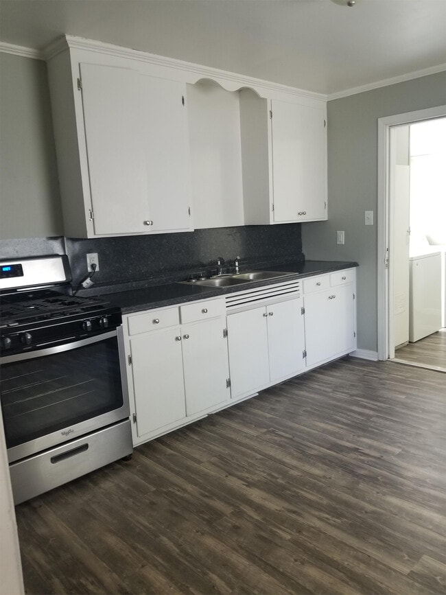 Photo - 1212 N Yale Ave