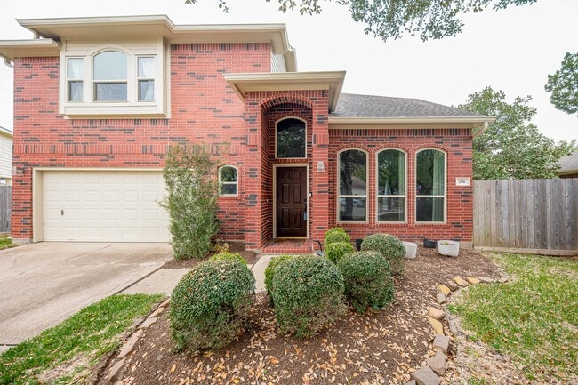 Photo - 206 Cheswick Cir