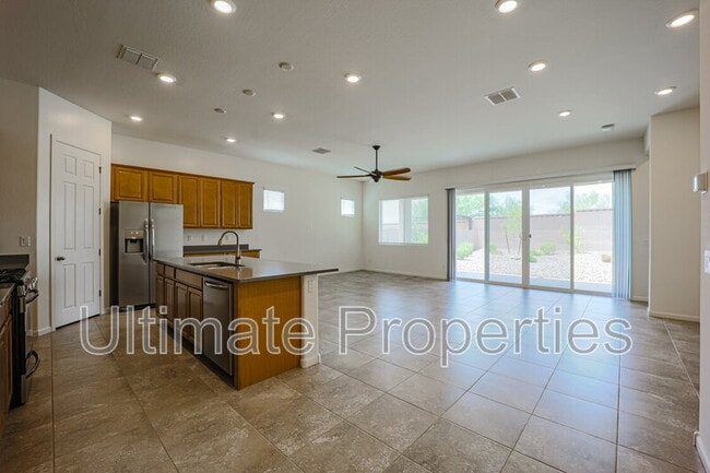 Photo - 25172 N 106th Dr