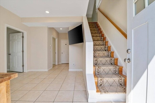 Photo - 25 A Gardners Ln