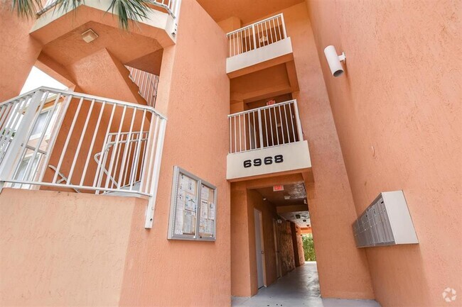 Building Photo - 6968 SW 39th St Unit F207 Rental