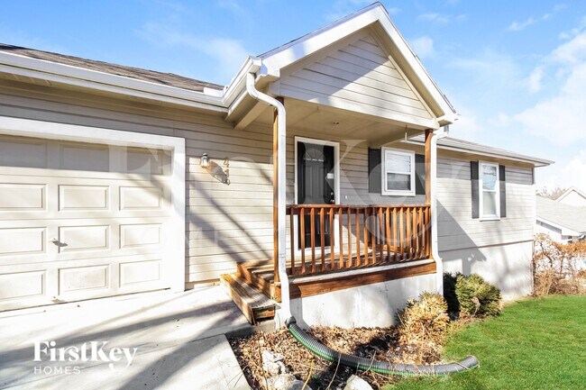 410 N Titus Ave