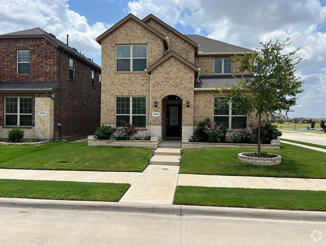 Building Photo - 1530 Princeton Dr Rental