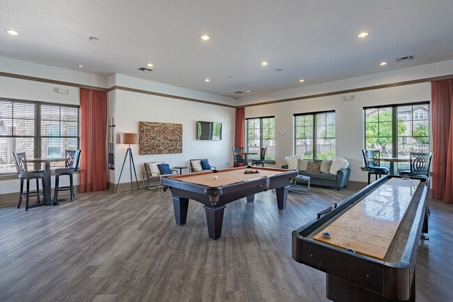 Tradewinds Apartments
