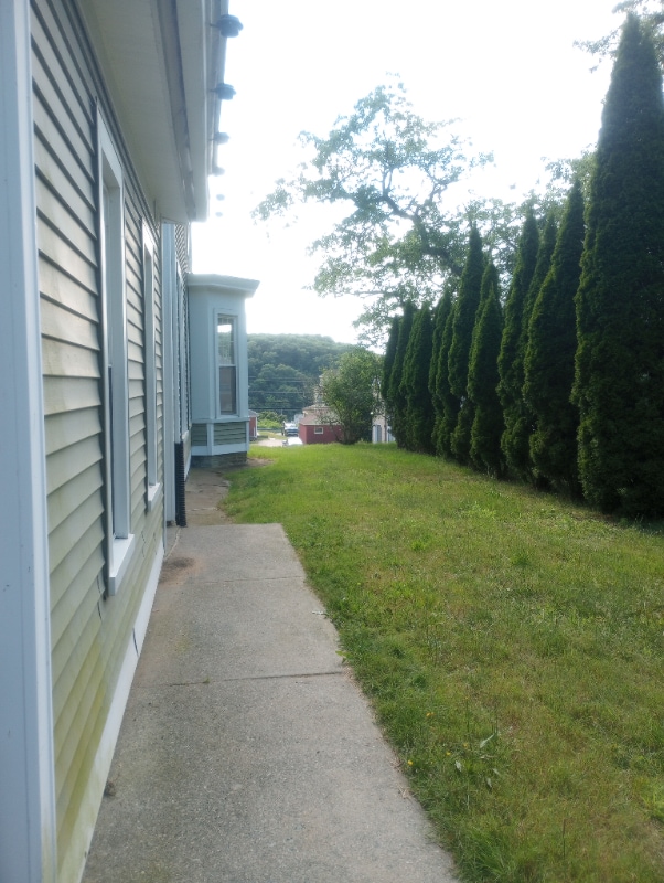 Photo - 138 Laurel Hill Ave Unit Apartment #2 First Floor