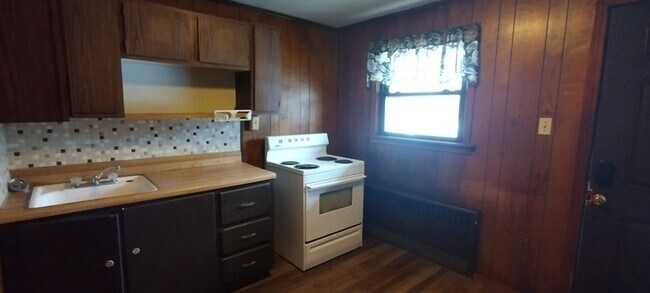 Photo - 2223 N Water St Ext