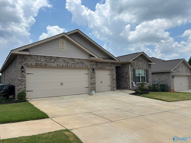 Building Photo - 7011 Nearpath Dr NW Rental