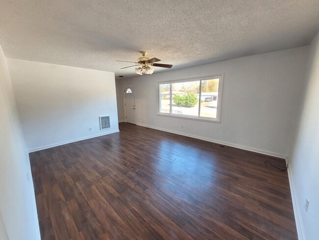 Photo - 2201 Windcrest Dr