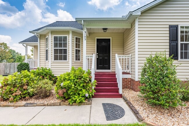 Photo - Beautiful Ranch Home with Large Fenced in Yard - Willow Spring - Available July 1st!