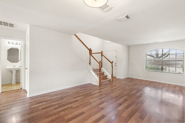 Photo - 3111 Holly Ranch Dr