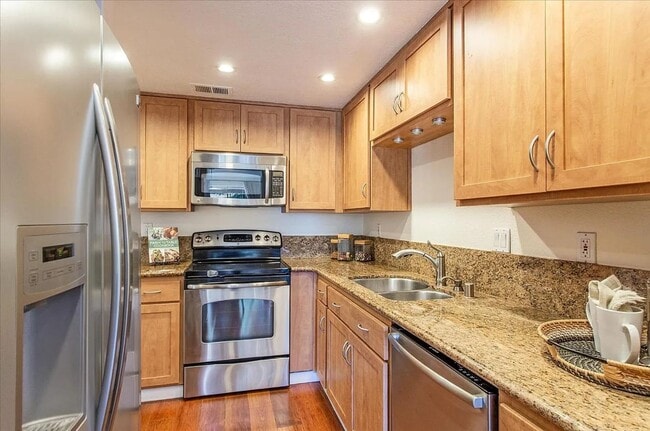 Photo - Bright Campbell Condo with Vaulted Ceilings & Private Balconies Unit F