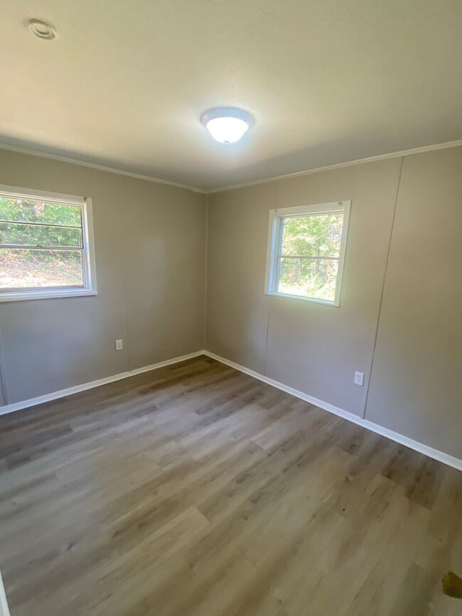 Photo - **AVAILABLE NOW**Midtown Columbus, GA 3 Be...