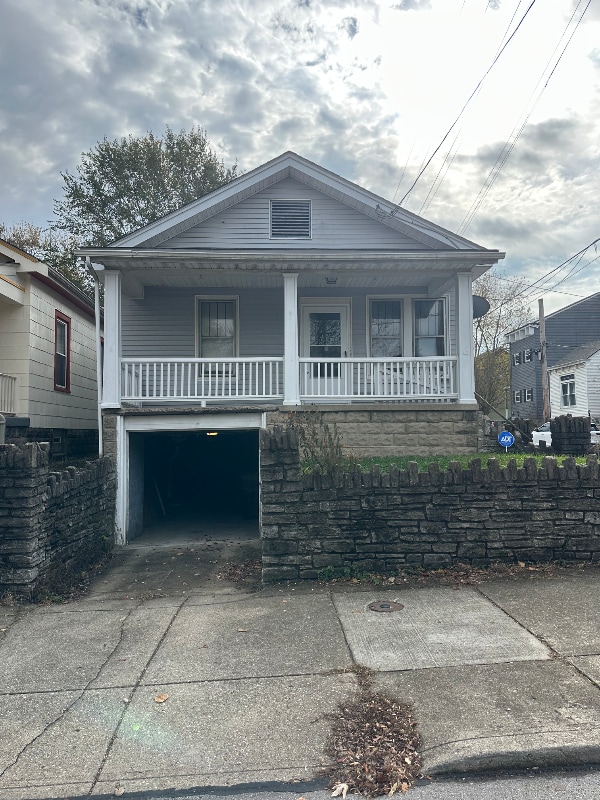 Photo - 401 E 15th St