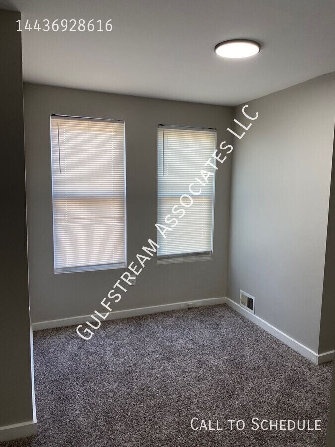 Photo - 521 N Curley St