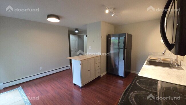 Photo - 133 Green St