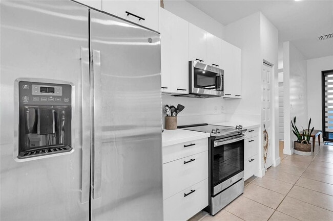 Photo - Northwest 104th Avenue, Doral, FL 33178 - ...