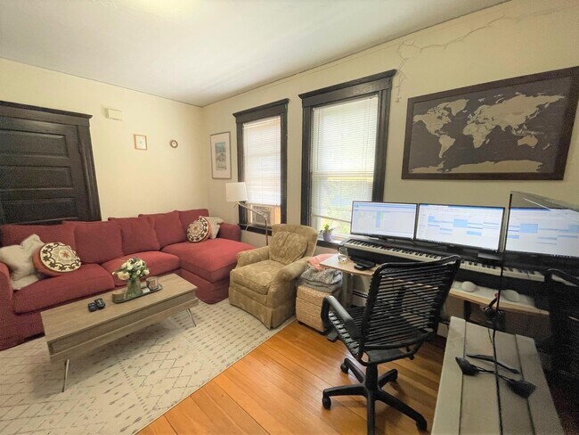 Photo - 36 Linden Ave Unidad 2