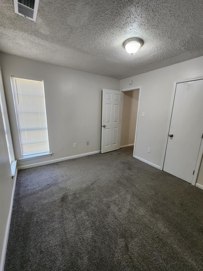 4528 Sugar Creek Rd