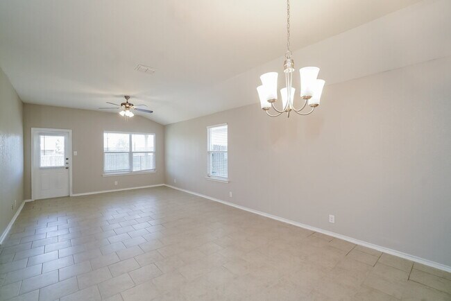 Photo - 15130 Cinnamon Teal