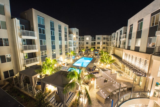 Apex Laguna Niguel Apartments