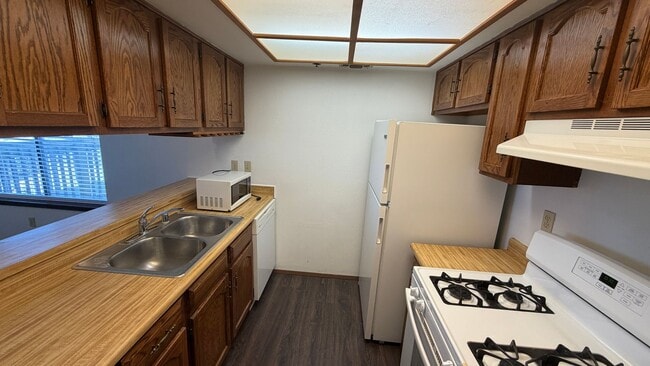 Photo - 759 Boulder Ct