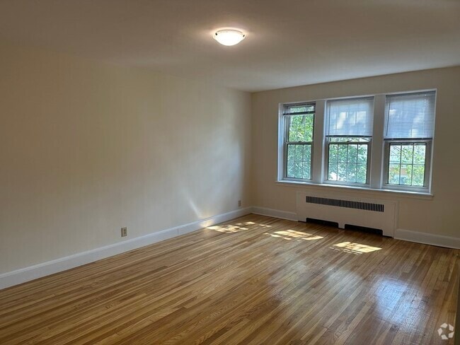 Building Photo - 24 Concord Ave Unit 312 Rental