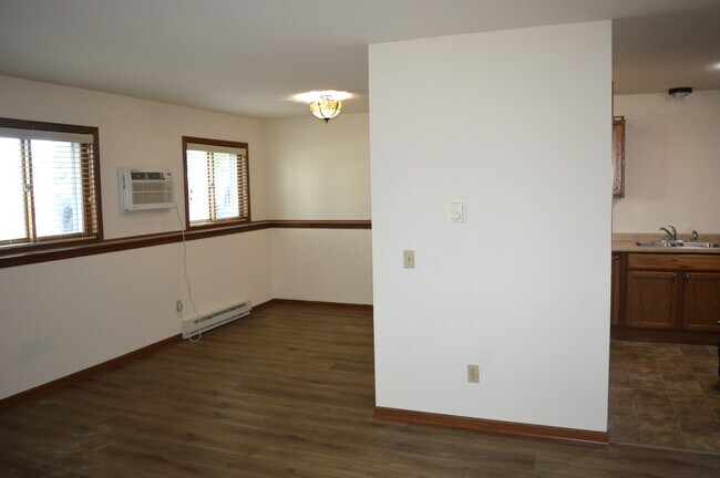 548 Seminole Way Unit 2
