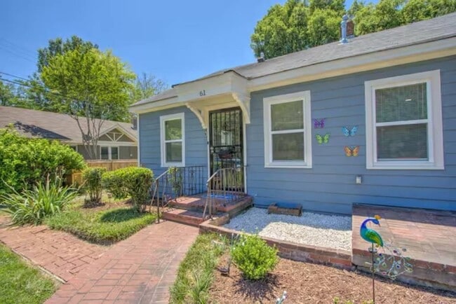 Photo - 61 N Cox St Townhome