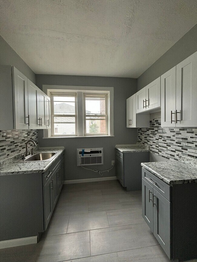 372-374 S 20th St 7 - 376 S 20th St Unit 7