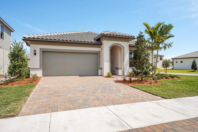 Building Photo - 845 SE Courances Dr Rental