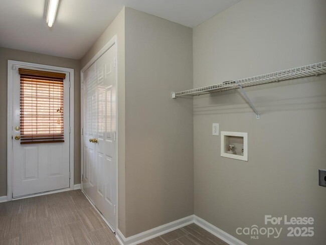 Photo - 14930 Ballantyne Village Way