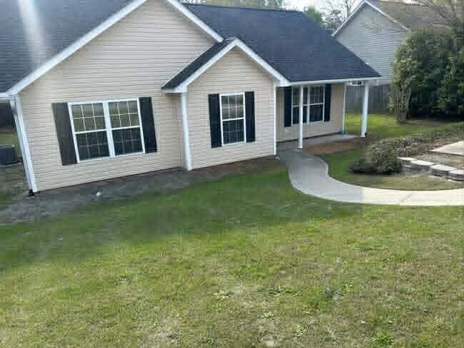 Photo - 151 Whispering Glen Cir