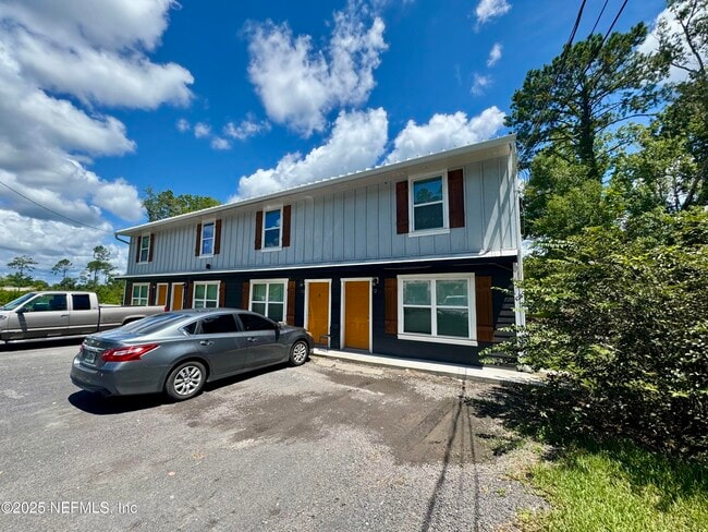 Photo - 707 Rainer Rd House