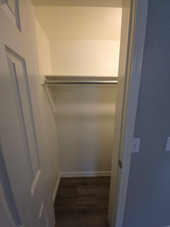 Photo - 709 W 13th St Unidad 1