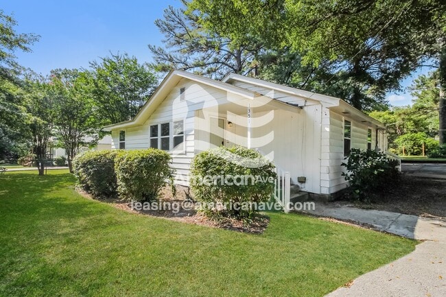 Photo - 1351 Victory St