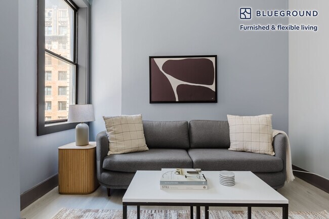 Photo - 161 W 54th St Unit FL6-ID1492