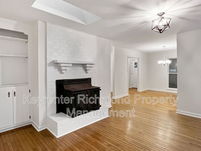 Photo - 2112 Autumn Oaks Ln