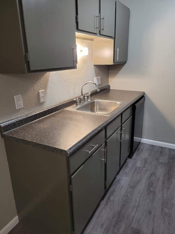 Photo - 505 N Main St Unidad 527 N Main st apt 4