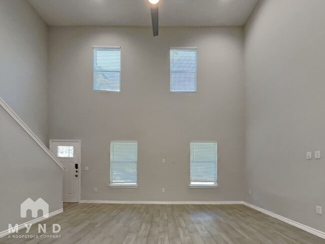 Photo - 15840 Forest Dr